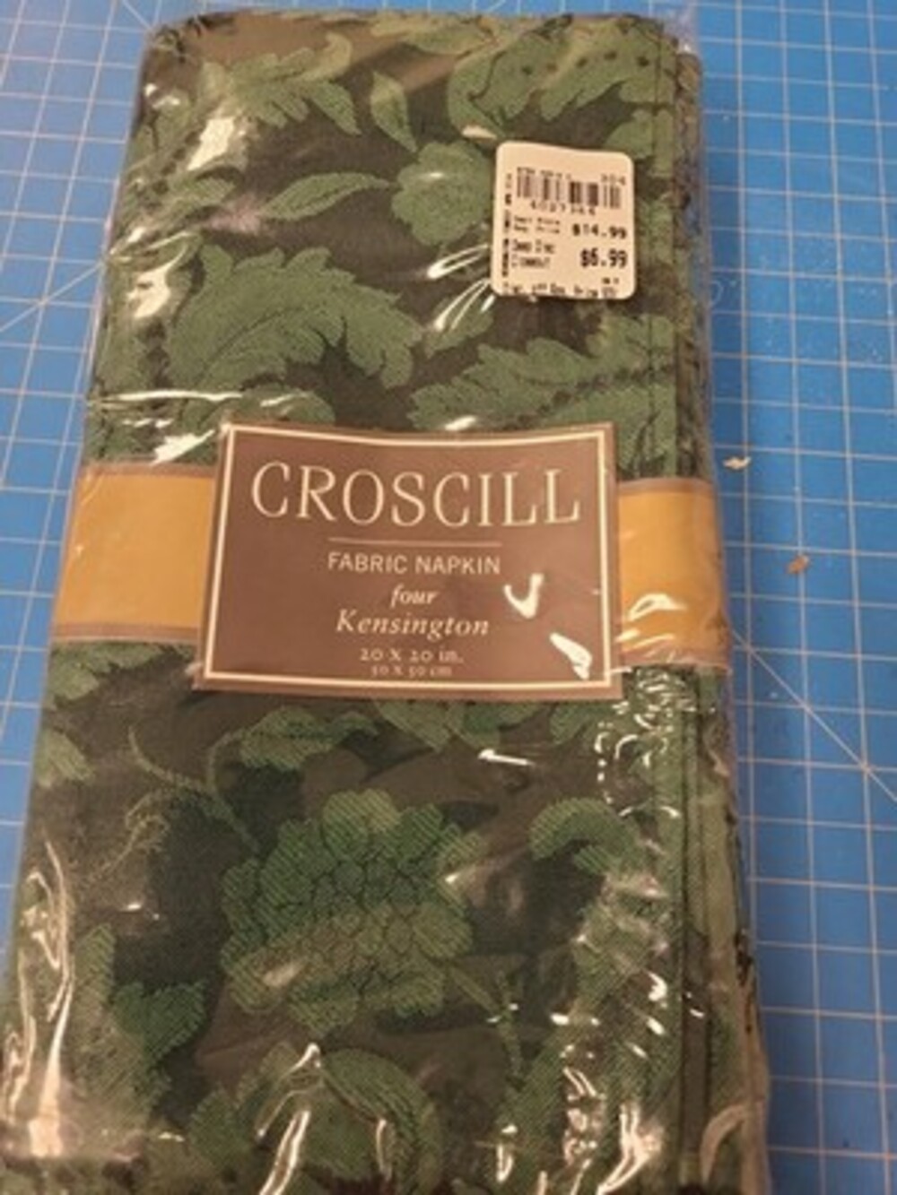 Croscill Kensington Fabric Napkins Set 4 Green Floral 20 x 20 inch Dinner
